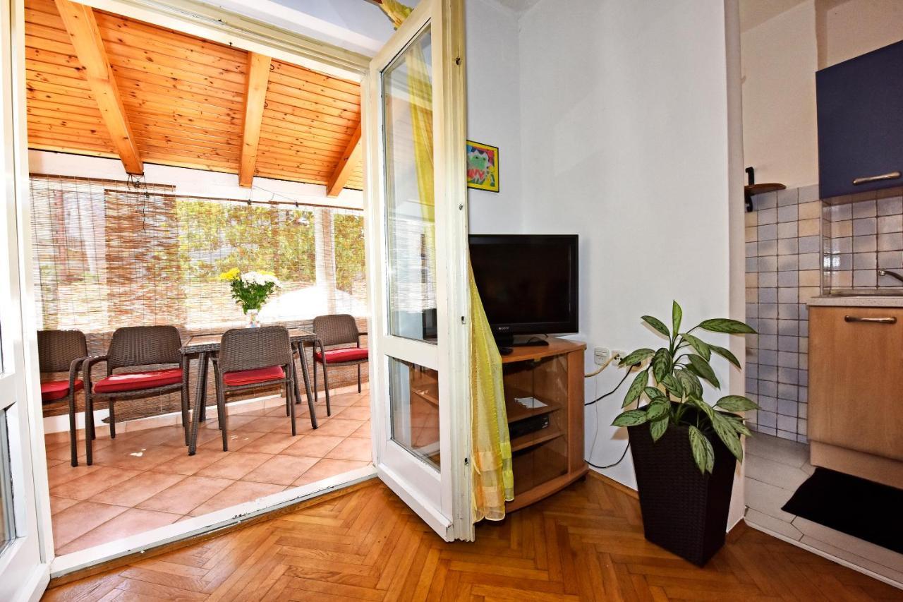 Apartment Nikola Porec Exterior photo