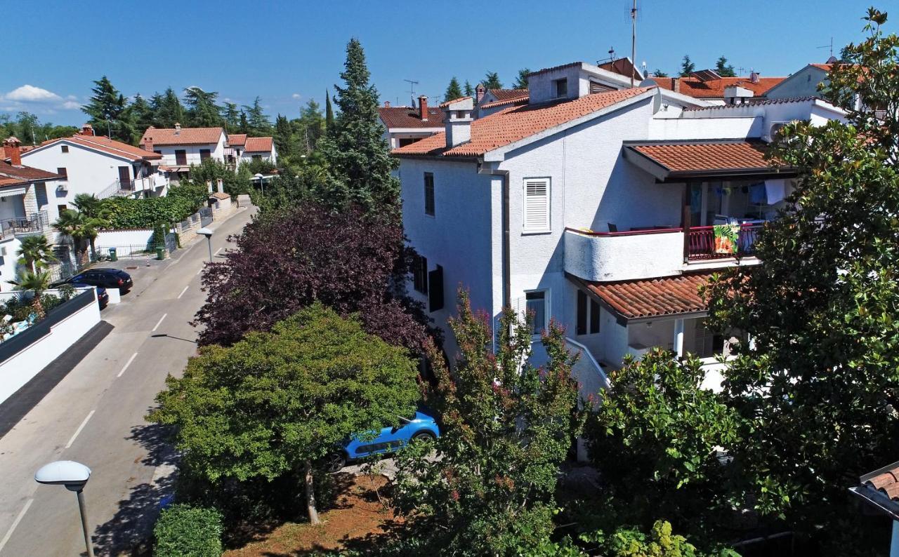 Apartment Nikola Porec Exterior photo